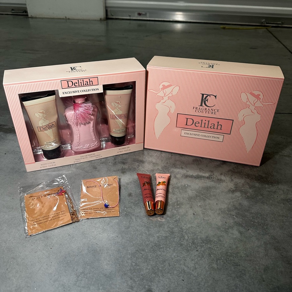 Give the perfect gift with Christmas gift bag